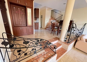 Вилла планировкой 3+1 в элитном районе Каргыджак с панорамным видом на море