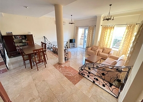 Вилла планировкой 3+1 в элитном районе Каргыджак с панорамным видом на море