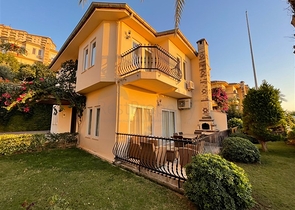 Вилла планировкой 3+1 в элитном районе Каргыджак с панорамным видом на море