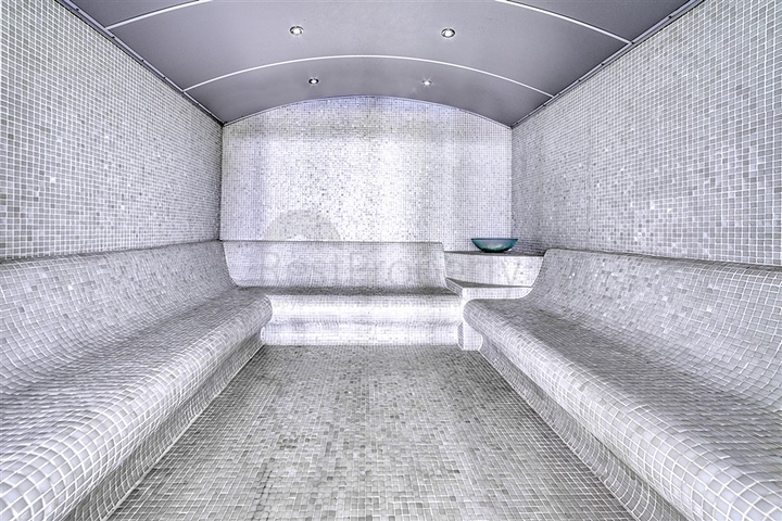 Пентхаус 4+1 с дизайнерским ремонтом и шикарным видом на море