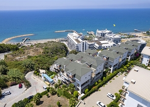 Пентхаус 4+1 с дизайнерским ремонтом и шикарным видом на море