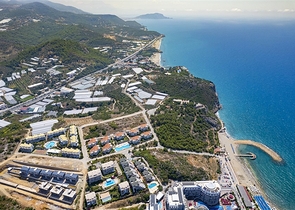 Пентхаус 4+1 с дизайнерским ремонтом и шикарным видом на море