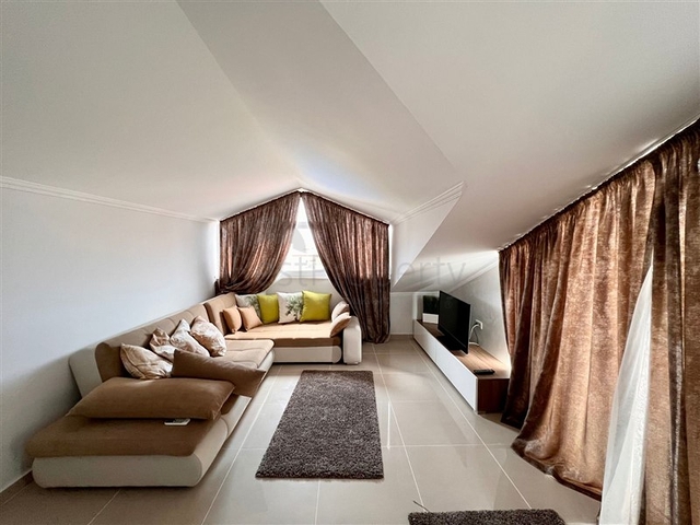 Шикарный пентхаус в популярном районе Оба рядом с морем