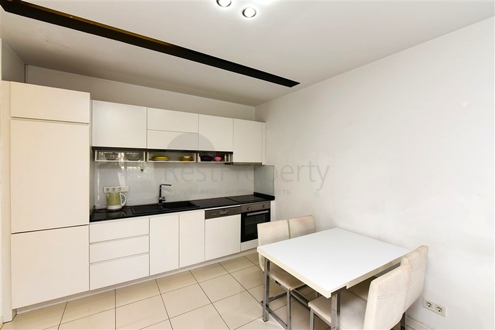 Квартира 1+1 популярном районе Оба в 100 метрах от моря