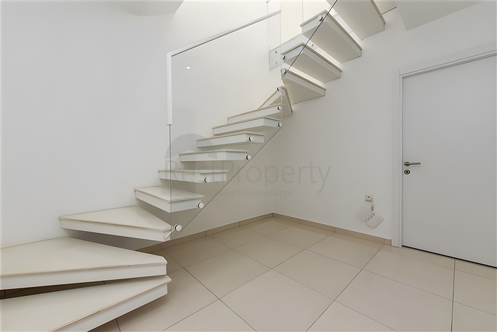 Просторный дуплекс 3+1 в популярном районе Кестель