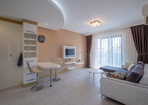 Двухкомнатная уютная квартира в удачной локации в районе Клеопатра