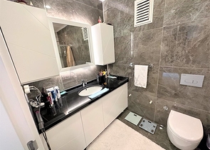 Просторный пентхаус с прекрасным видом на море в самом центре Алании 