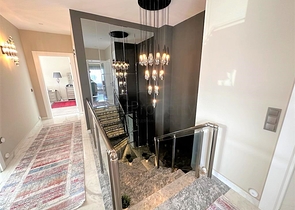 Просторный пентхаус с прекрасным видом на море в самом центре Алании 