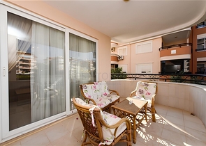 Просторная квартира у моря планировкой 2+1 в центральном районе Оба