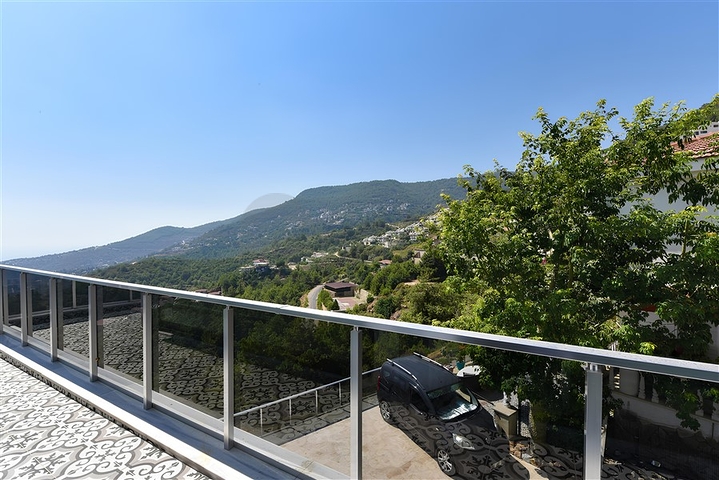 Меблированная вилла 3+2 в районе Бекташ