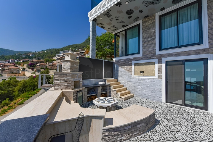 Меблированная вилла 3+2 в районе Бекташ