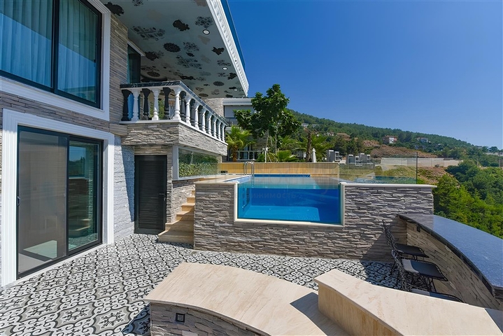 Меблированная вилла 3+2 в районе Бекташ