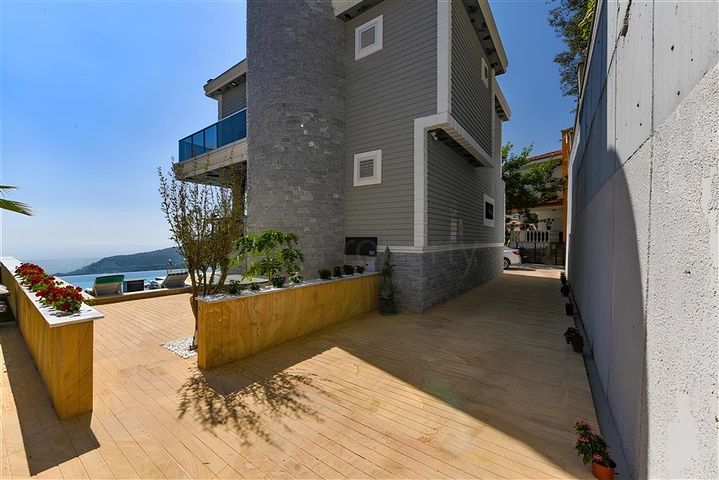 Меблированная вилла 3+2 в районе Бекташ