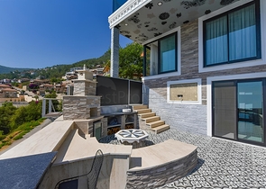 Меблированная вилла 3+2 в районе Бекташ