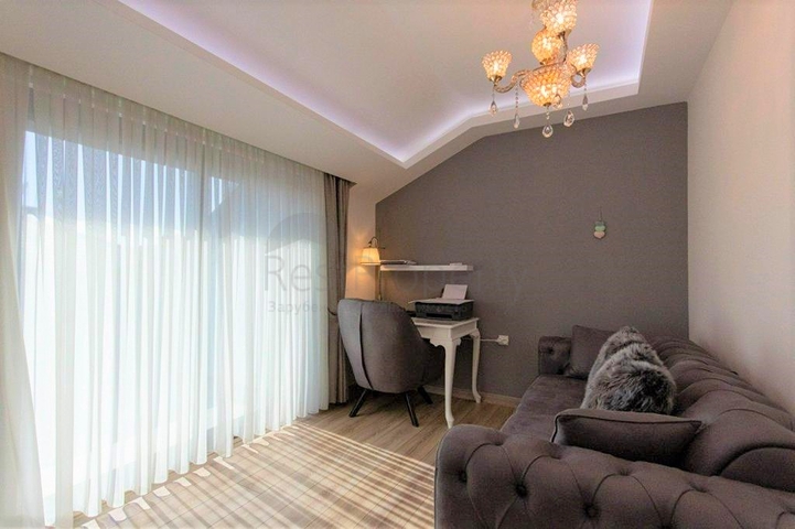 Просторный пентхаус в районе Махмутлар в 400 метрах от моря