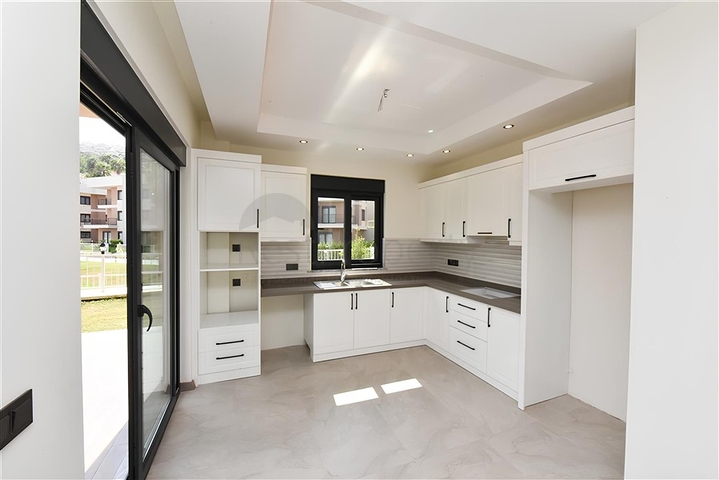 Новая вилла 3+1 в районе Каргыджак