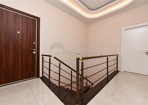 Роскошный пентхаус 4+1 в популярном районе Махмутлар