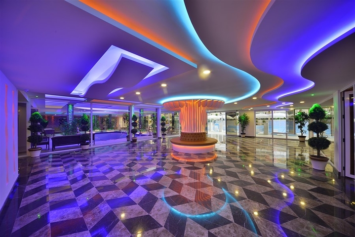 Квартира планировкой 2+1 в районе Махмутлар 