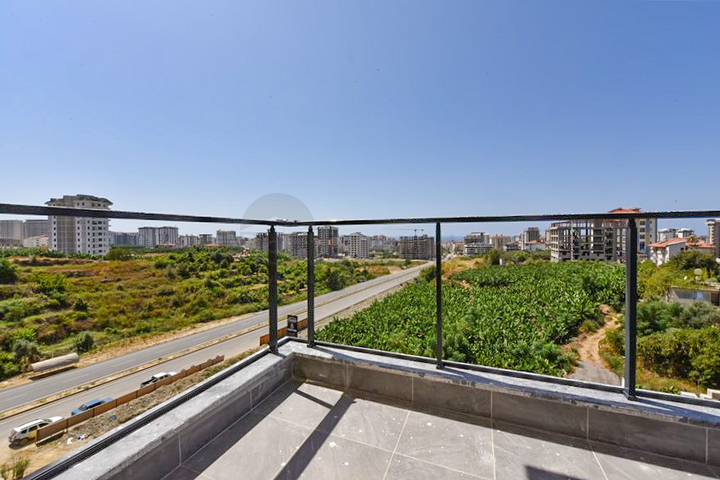 Квартира 1+1 в новом доме в районе Махмутлар