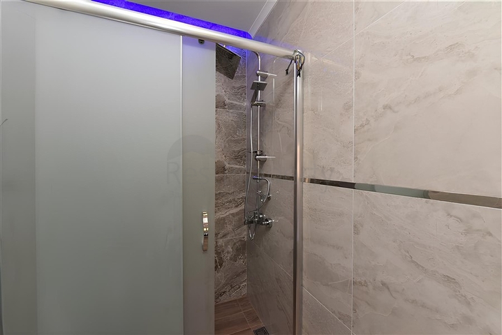 Просторная квартира центр Алании, пляж Клеопатр