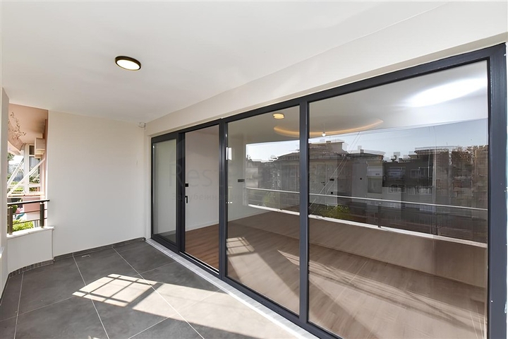 Просторная квартира центр Алании, пляж Клеопатр