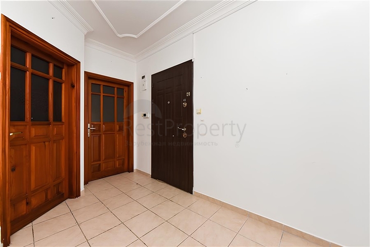 Просторная квартира 3+1 в центре Аланьи