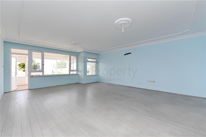 Просторная квартира 3+1 в центре Аланьи