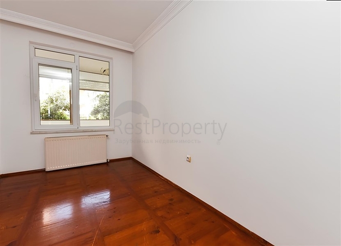 Просторная квартира 3+1 в центре Аланьи