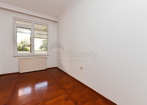 Просторная квартира 3+1 в центре Аланьи