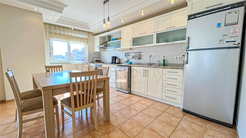 Квартира в открытом под ВНЖ районе в 600 метрах до моря