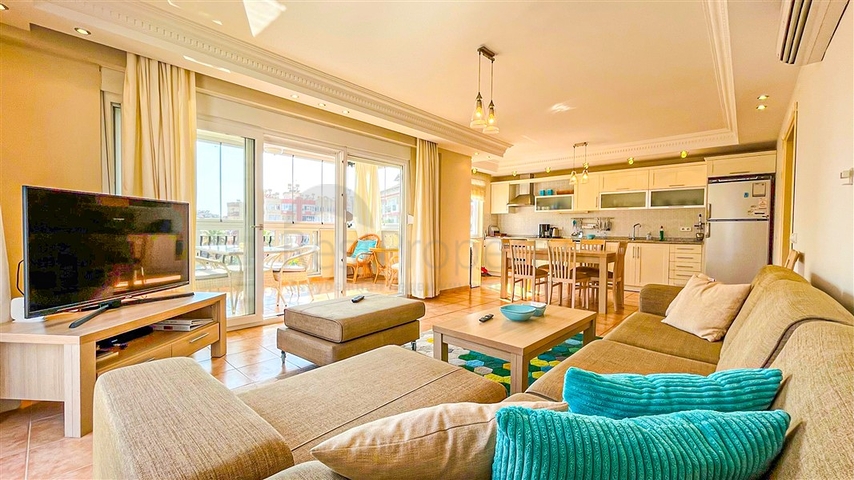 Квартира в открытом под ВНЖ районе в 600 метрах до моря