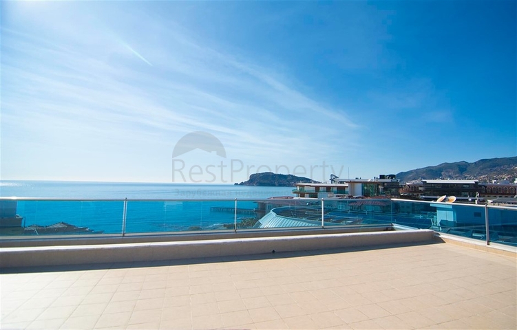 Меблированная квартира 2+1 с видом на море в Тосмуре