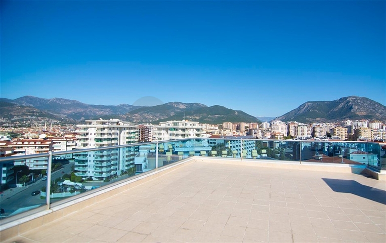 Меблированная квартира 2+1 с видом на море в Тосмуре