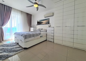 Меблированная квартира 2+1 с видом на море в Тосмуре