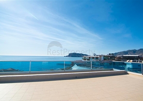 Меблированная квартира 2+1 с видом на море в Тосмуре