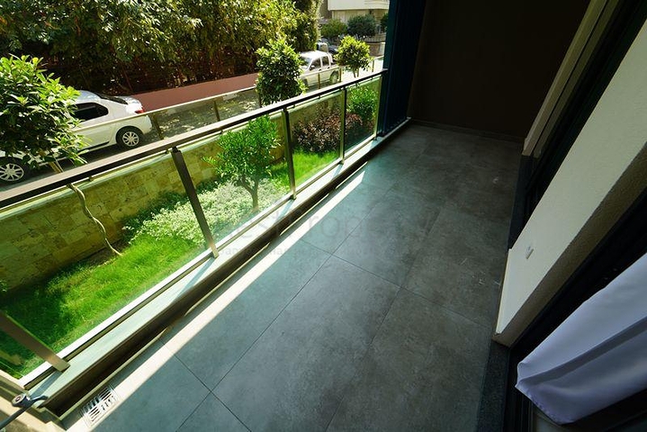 Квартира 1+1 в центре Алании на расстоянии 100 метров до моря 