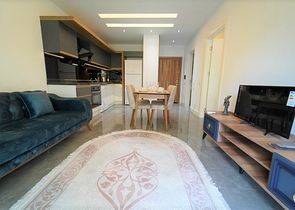 Квартира 1+1 в центре Алании на расстоянии 100 метров до моря 