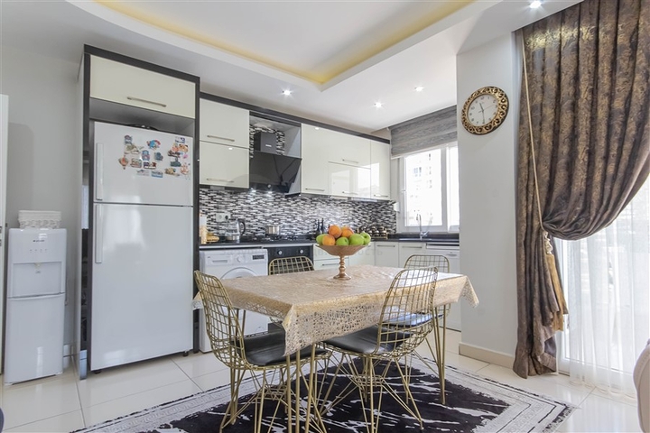 Просторная квартира планировкой 2+1 популярном районе Аланьи