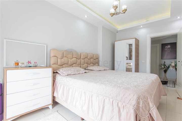 Просторная квартира планировкой 2+1 популярном районе Аланьи