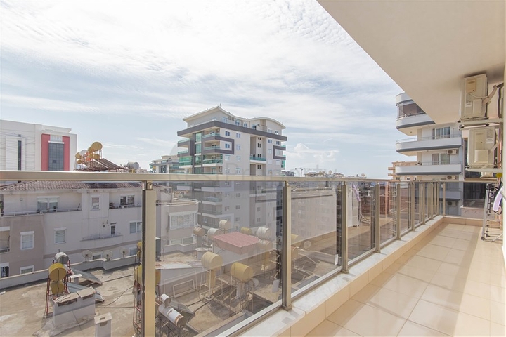 Просторная квартира планировкой 2+1 популярном районе Аланьи