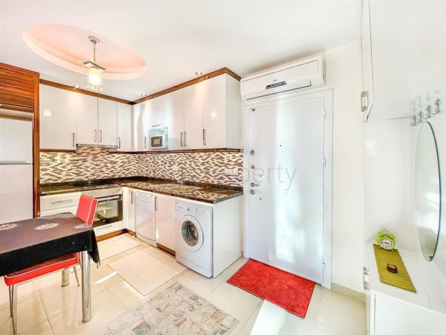 Апартаменты 1+1 в районе Махмутлар