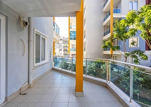 Просторная трехкомнатная квартира в пешей доступности к морю