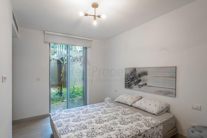 Современные виллы с частными бассейнами в Ялыкаваке 