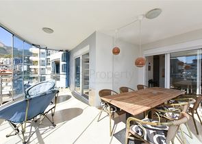 Большая квартира 2+1 с завораживающим видом на город 