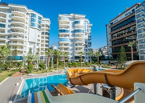 Большая квартира 2+1 с завораживающим видом на город 