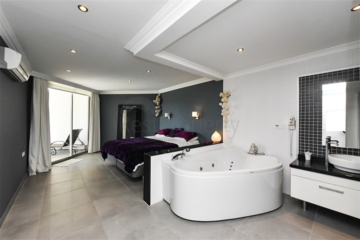 Апартаменты 3+1 в Джикджилли 