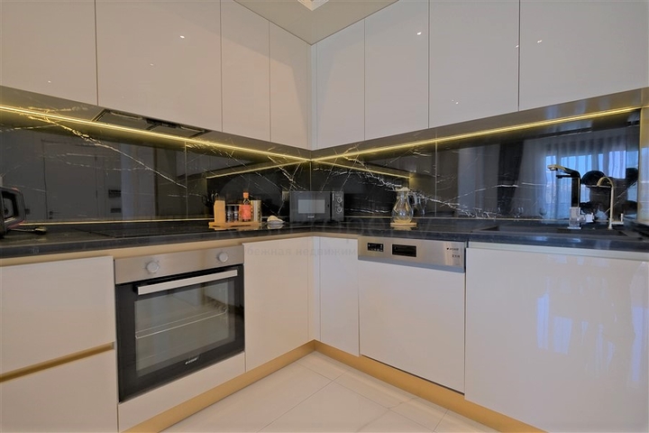 Квартира 1+1 в элитном ЖК в открытом для ВНЖ районе Оба