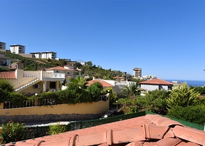 Трёхспальная вилла с элегантным ремонтом