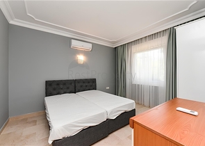 Трёхспальная вилла с элегантным ремонтом