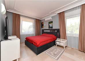 Трёхспальная вилла с элегантным ремонтом